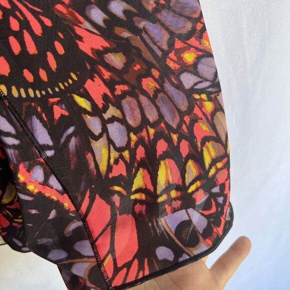 Yitty Mesh Me Smoothing High Waist Short NWT Small - Picture 4 of 8